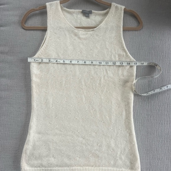 Ann Taylor 100% cashmere tank, cream color small - Picture 6 of 6